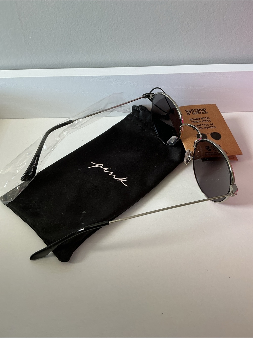 VS PINK Round Metal Sunglasses - Picture 2 of 2